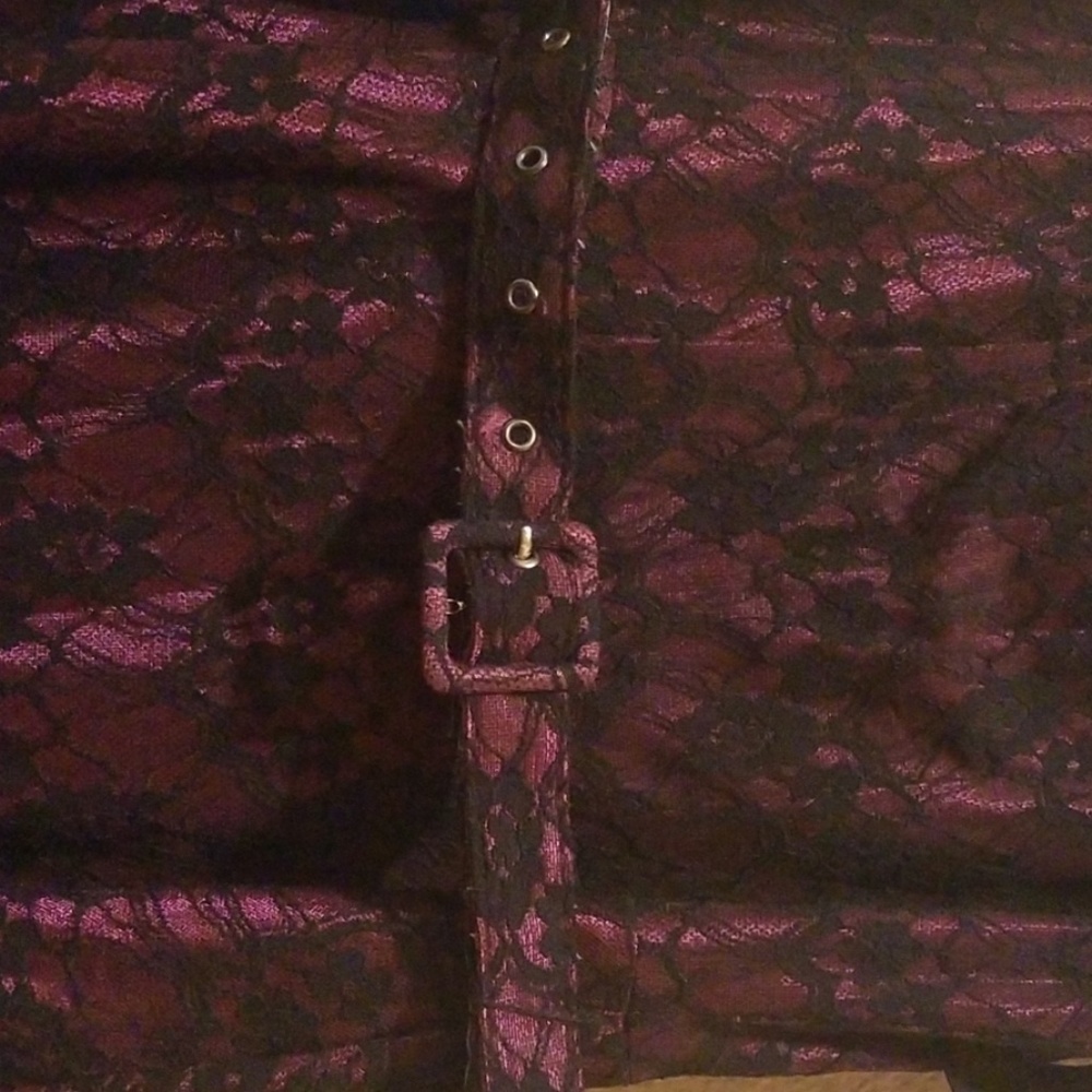 Dess!! - Picture 2 of 4